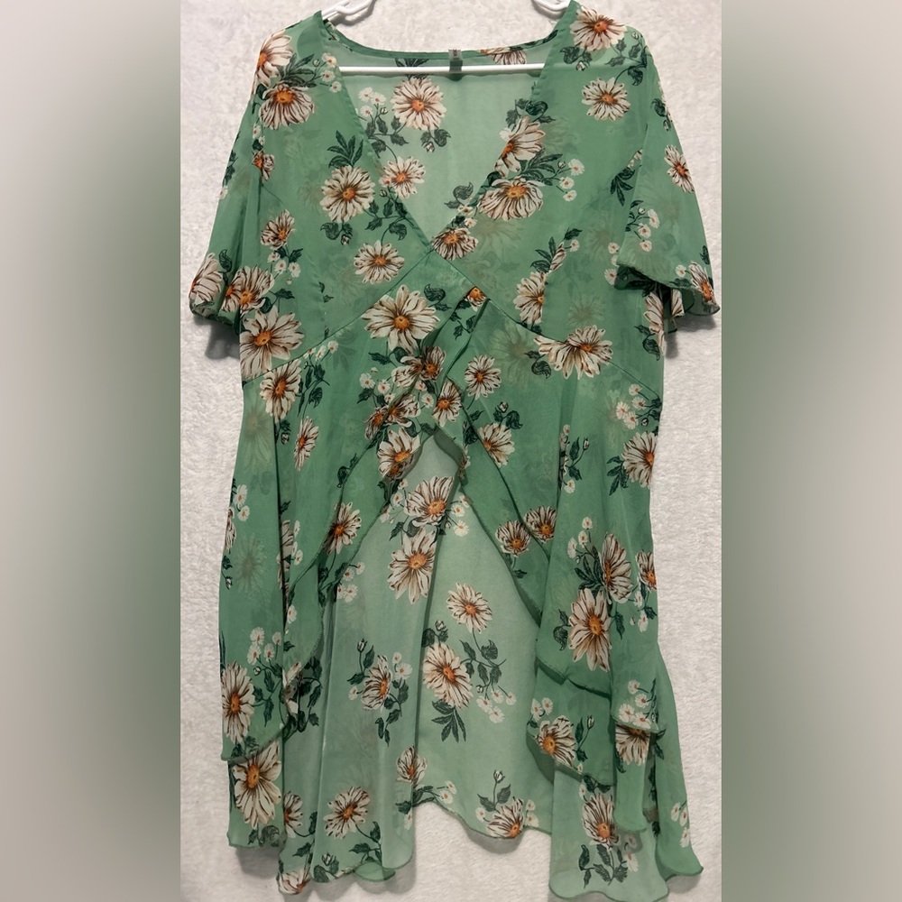Rose Gal Sheer Ruffle Floral V Neck Half Zip Side Closure Blouse size 3X